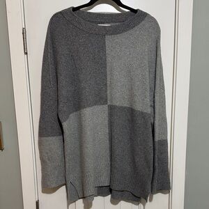 Abercrombie Gray Colorblock Women's Sweater